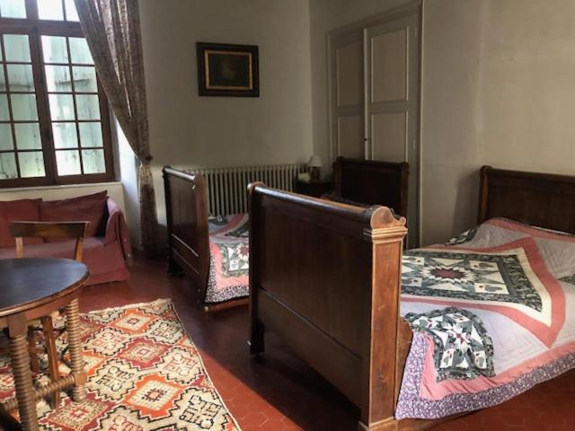Chateau De Paulignan Trausse 外观 照片