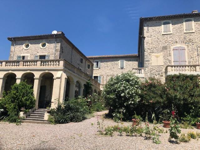 Chateau De Paulignan Trausse 外观 照片