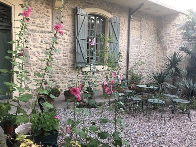 Chateau De Paulignan Trausse 外观 照片